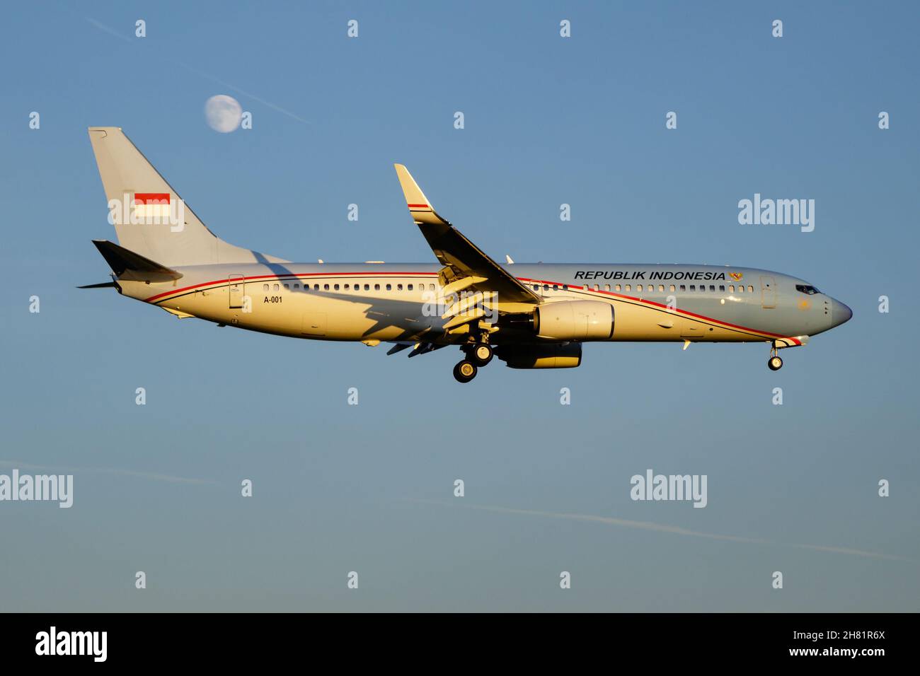 Hamburg, Deutschland - 6. Juli 2017: VIP-Passagierflugzeug der Indonesia Air Force am Flughafen. Präsidentenflug. Luftfahrt und Flugzeuge. Öffentliche Verkehrsmittel. Stockfoto