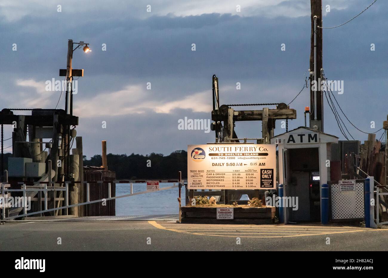 South Ferry Terminal in North Haven, NY Stockfoto