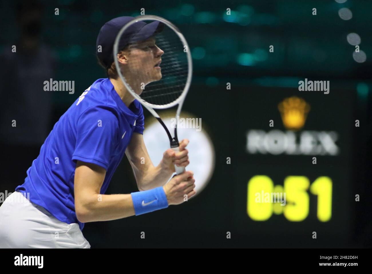 Pala Alpitour, Turin, Italien, 26. November 2021, Jannik SINNER (Italien) im Spiel gegen John Isner (USA) während des Davis Cup Finals 2021 - Stage Stockfoto