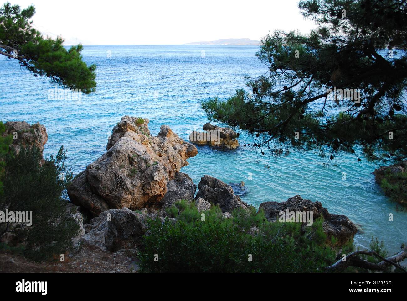 Das türkisfarbene Wasser der Adria, in Kroatien, Europa Stockfoto