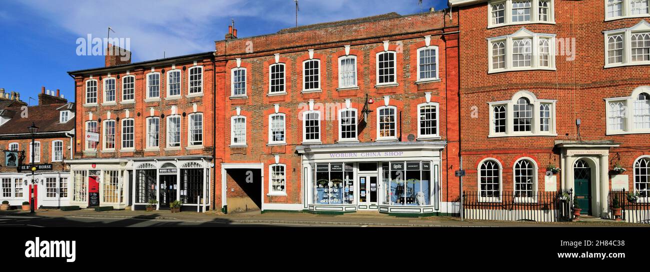 Ansicht der Architektur im Stadtzentrum von Woburn, Bedfordshire, England Stockfoto