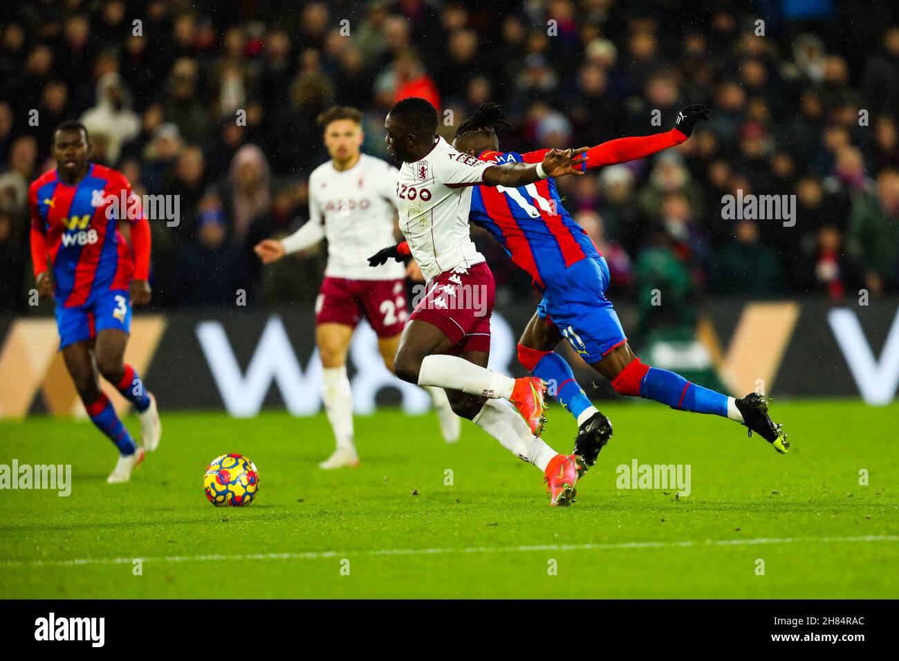 27th. November 2021; Selhurst Park, Crystal Palace, London, England; Premier League Football, Crystal Palace gegen Aston Villa: Stockfoto