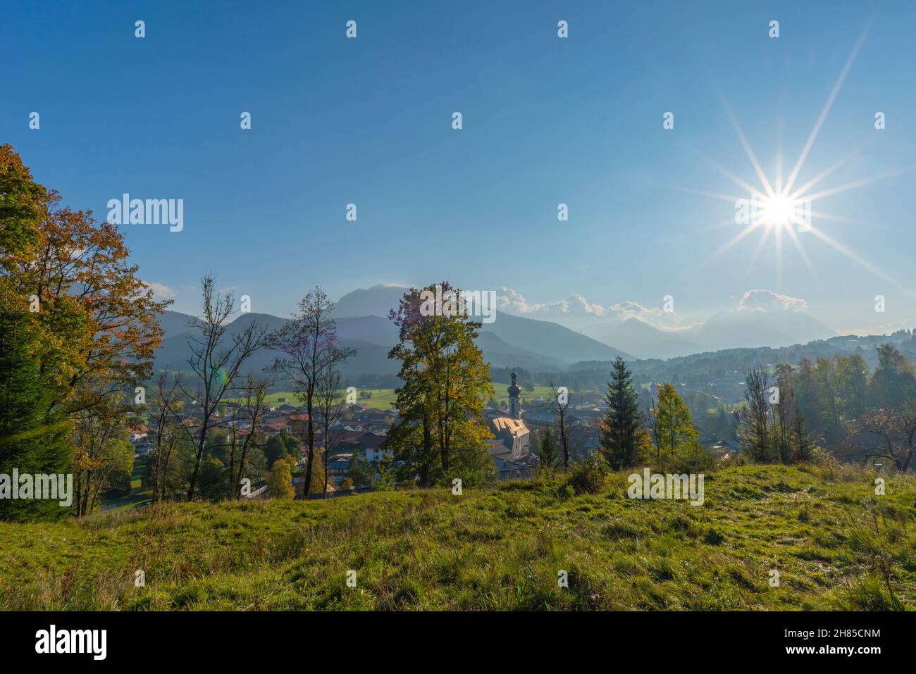 Blick über Reit im Winkl, Region Chiemgau, Oberbayern, Süddeutschland, Europa Stockfoto