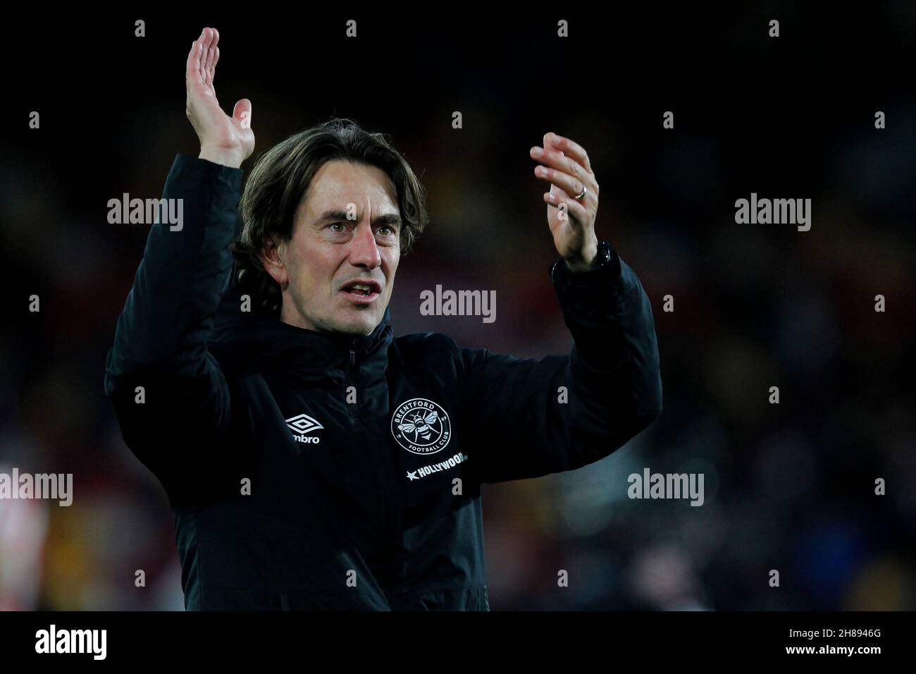 London, Großbritannien. 28th. November 2021. Brentford-Manager Thomas Frank beim Premier League-Spiel zwischen Brentford und Everton im Brentford Community Stadium, London, England, am 28. November 2021. Foto von Carlton Myrie. Nur zur redaktionellen Verwendung, Lizenz für kommerzielle Nutzung erforderlich. Keine Verwendung bei Wetten, Spielen oder Veröffentlichungen einzelner Clubs/Vereine/Spieler. Kredit: UK Sports Pics Ltd/Alamy Live Nachrichten Stockfoto