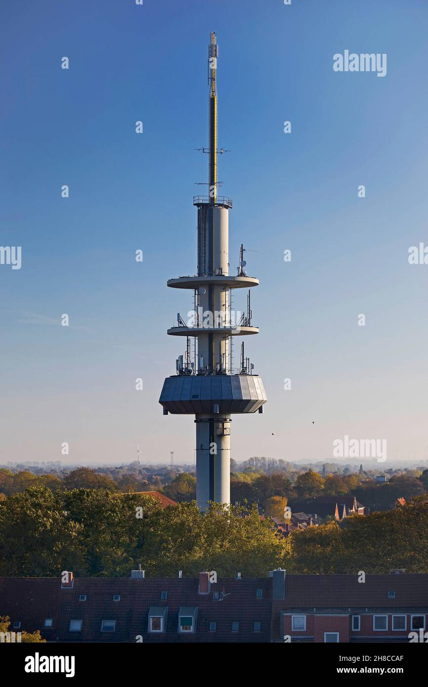 Fernsehturm, vom Rathaus aus gesehen, Deutschland, Niedersachsen, Ostfriesland, Emden Stockfoto