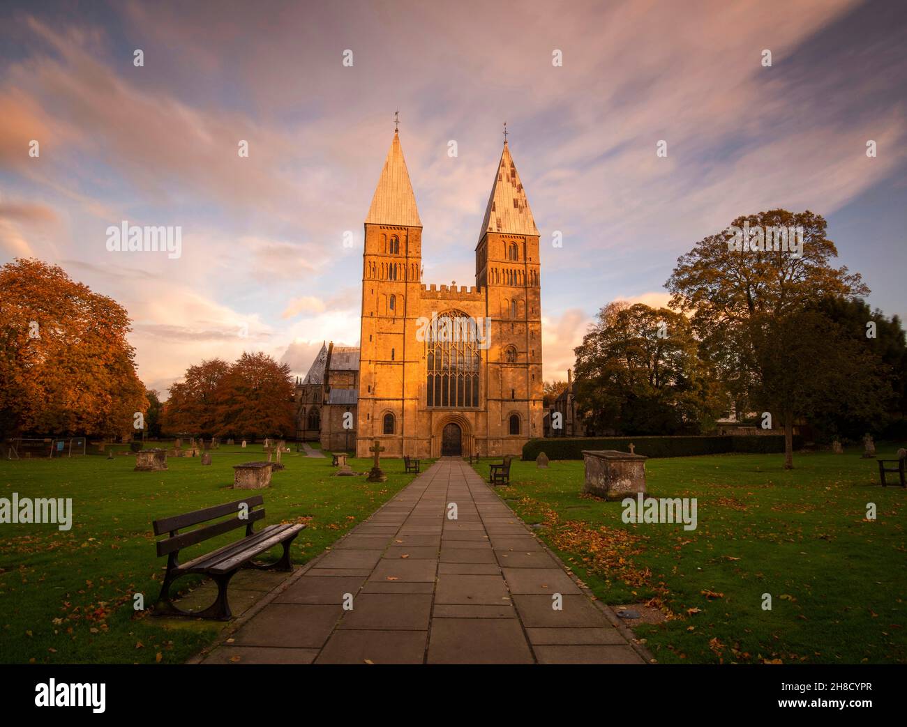 Abenddämmerung im Southwell Minster, Southwell Nottinghamshire England Stockfoto