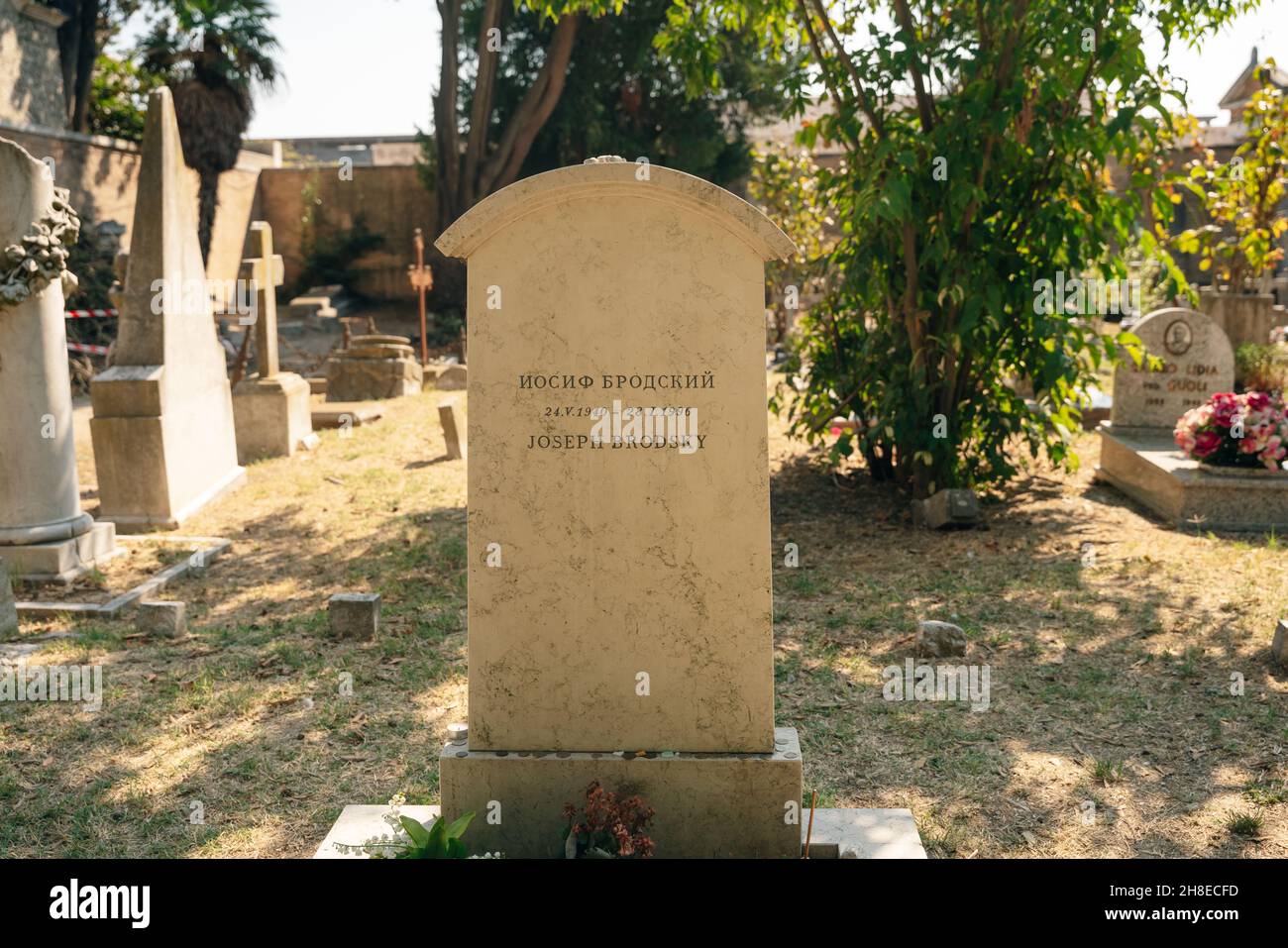VENEDIG, ITALIEN - nov, 2021 Grabstein auf dem Grab des Joseph Brodsky. Hochwertige Fotos Stockfoto