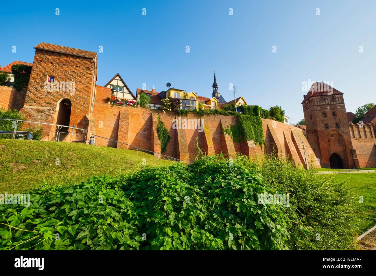 Stadtmauer Tangermünde, Sachsen-Anhalt, Deutschland Stockfoto