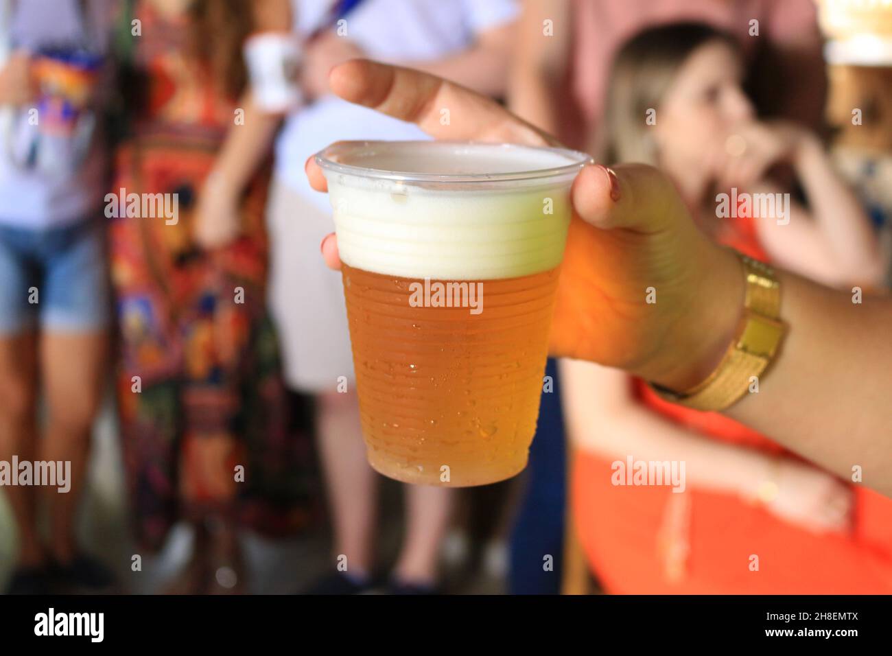 Kaltes Bier und Samba de Roda, das ist Brasilien Stockfoto