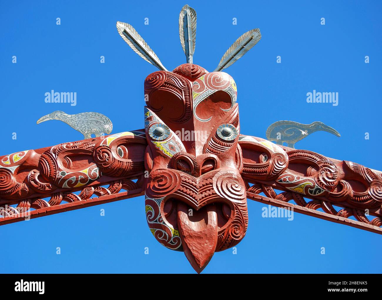 Maori carving, The Arts Centre, Worcester Boulevard, Christchurch, Canterbury, Südinsel, Neuseeland Stockfoto