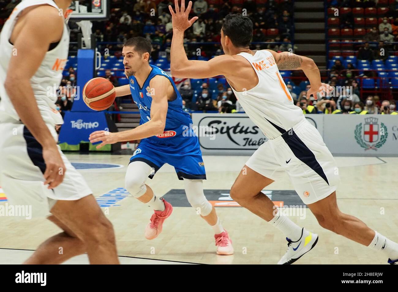 Mediolanum Forum, Mailand, Italien, 29. November 2021, Diego Flaccadori (Italien) während der FIBA World Cup 2023 Qualifiers - Italien gegen Niederlande - Internationale Basketballteams Stockfoto