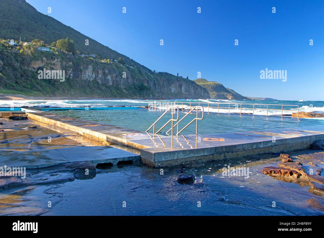 Coalcliff Rock Pool Stockfoto