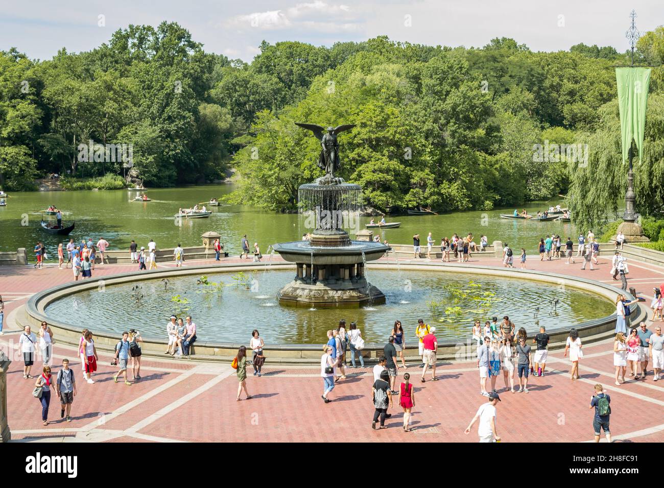 NEW YORK CITY - 28. JUNI 2014: Blick auf die bethesda-Terrasse im Central Park Stockfoto
