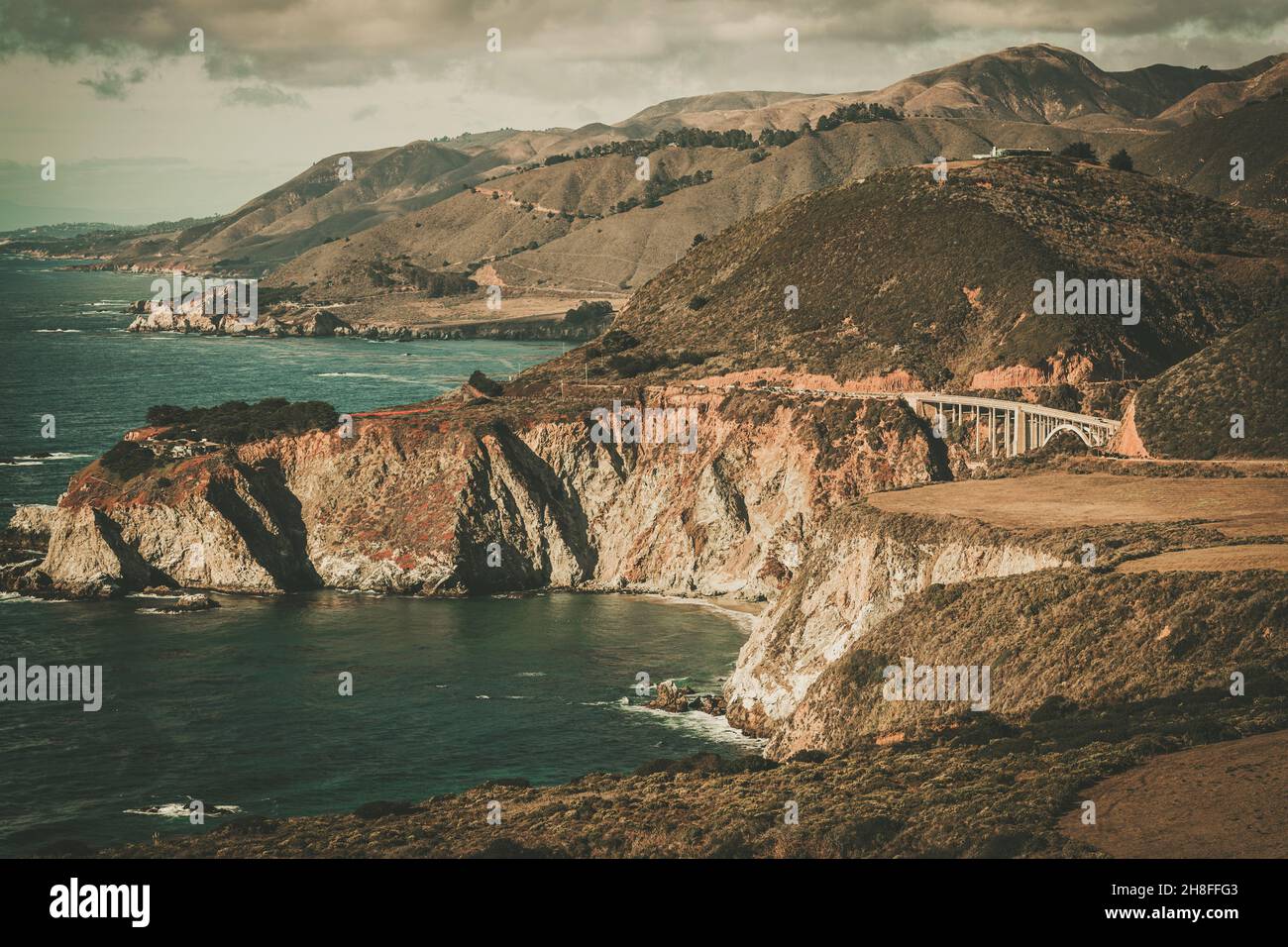 Coastal California Famous Route 1 Scenic Southern California Ocean Shore Landscape. Vereinigte Staaten von Amerika. Stockfoto