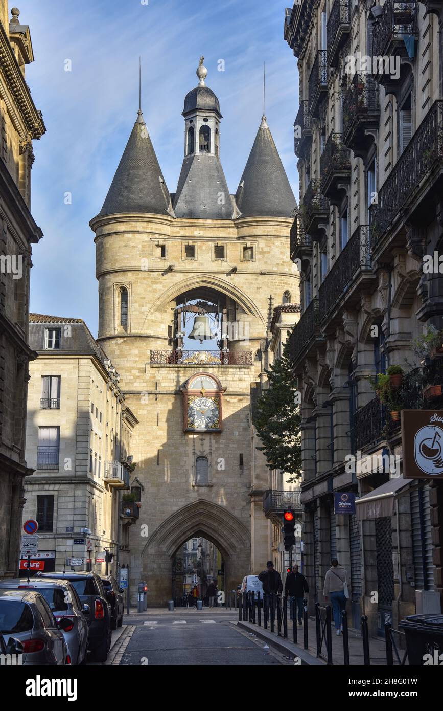 Bordeaux, Frankreich -11 Nov, 2021: La Grosse Cloche oder die große Glocke von Bordeaux, Frankreich Stockfoto