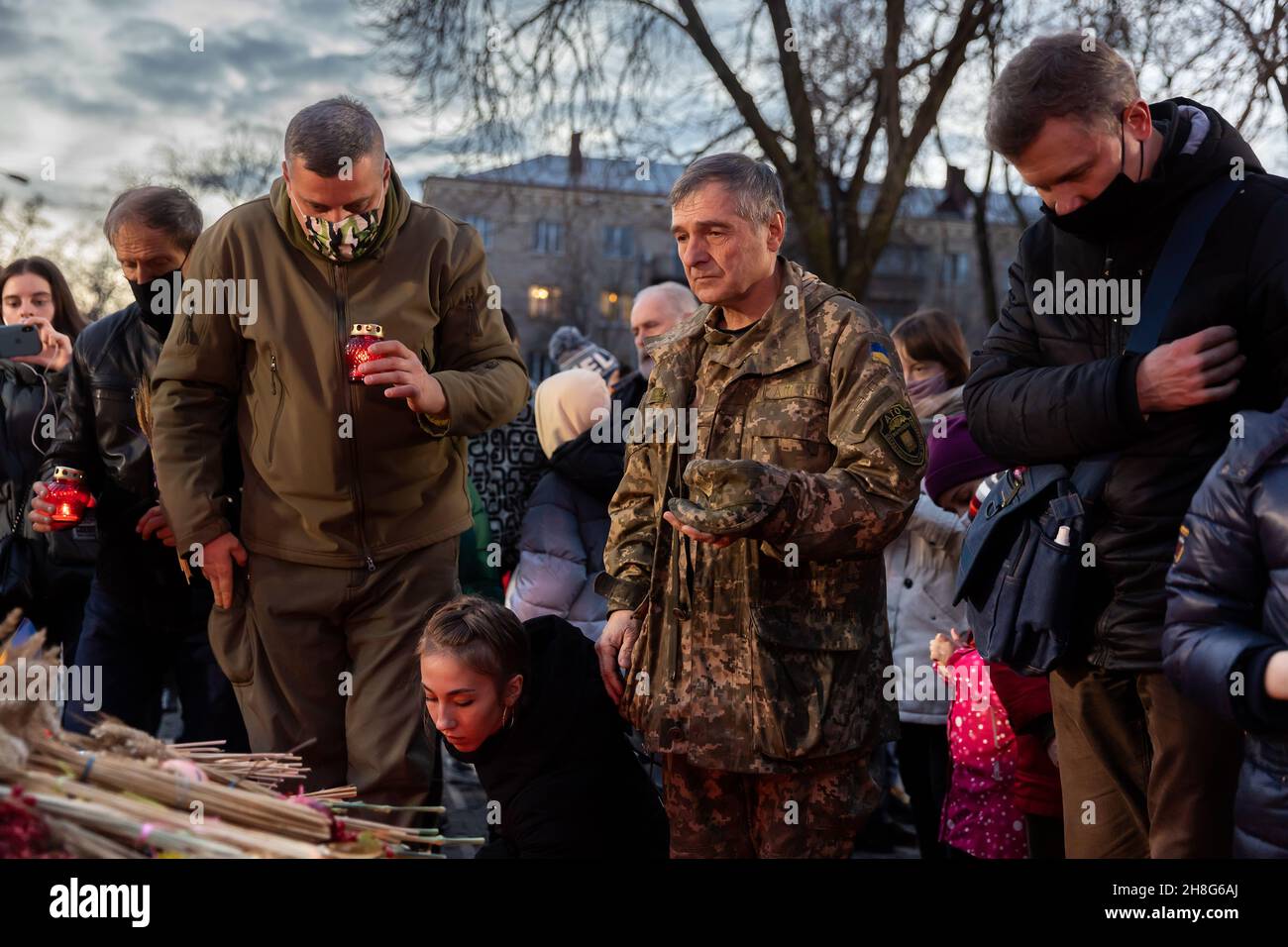 KIEW, UKRAINE - 27. November 2021: Gedenkfeier für die Opfer des 1923-1933-jährigen Hungertodes in der Ukraine Stockfoto