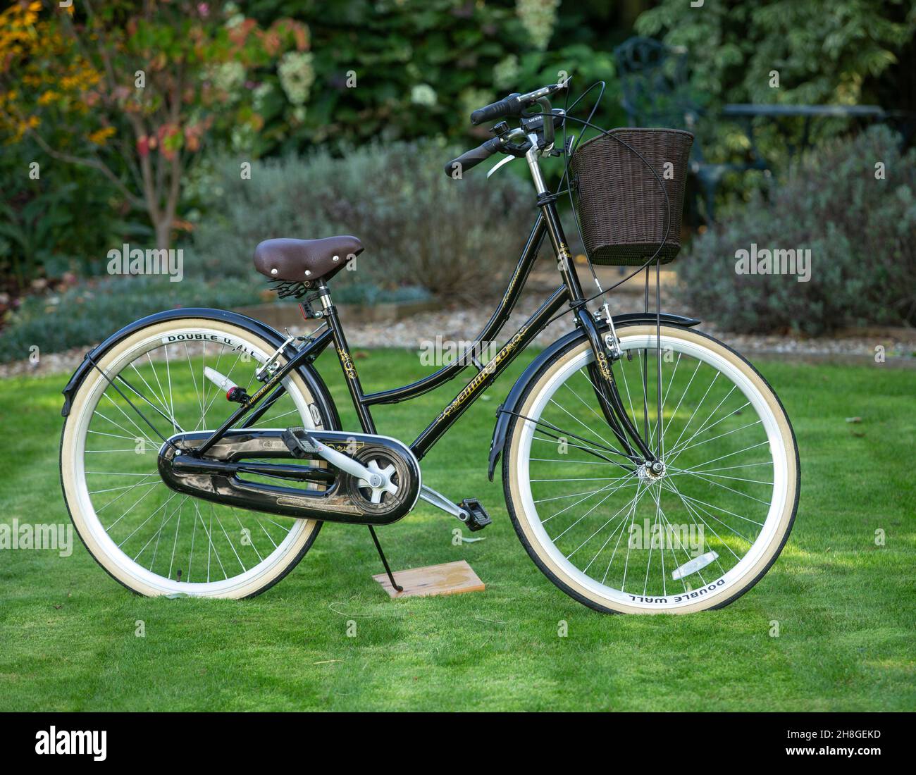 Niederländischer Fahrradständer Stockfotos und -bilder Kaufen - Alamy