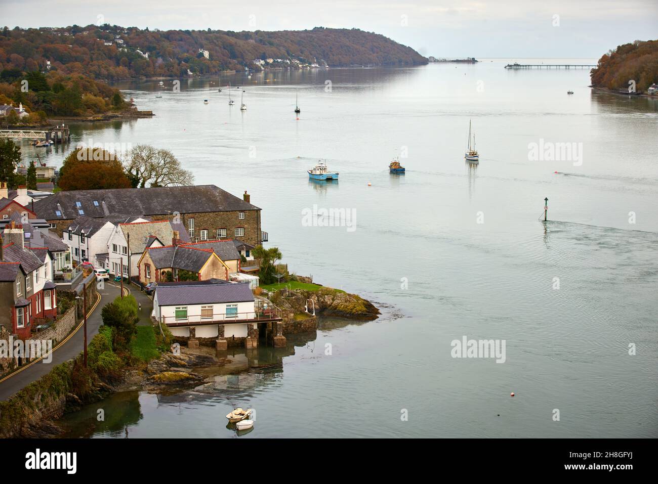 Garth Pier ist eine denkmalgeschützte Struktur in Bangor, Gwynedd, Nordwales. Entworfen von J.J. Webster von Westminster Stockfoto