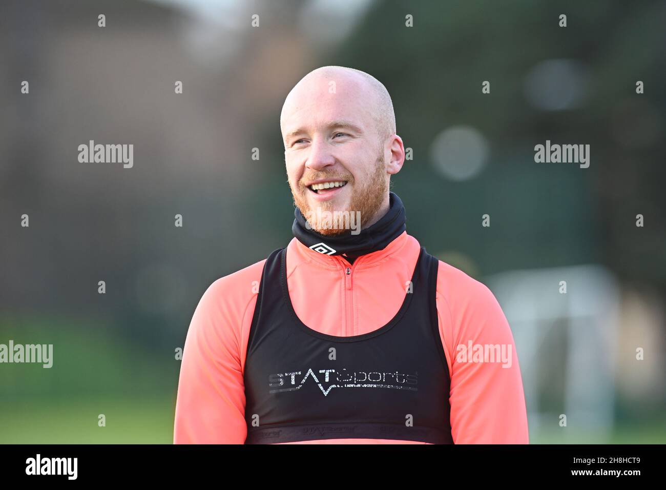 Oriam Edinburgh Schottland .UK . 30th Nov 21 Hearts Liam Boyce während des Trainings für Celtic Match . Kredit: eric mccowat/Alamy Live Nachrichten Stockfoto