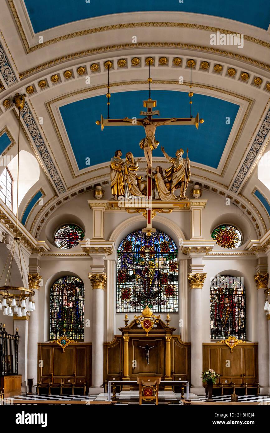 Das Innere der St Mary Le Bow Church, London, Großbritannien. Stockfoto