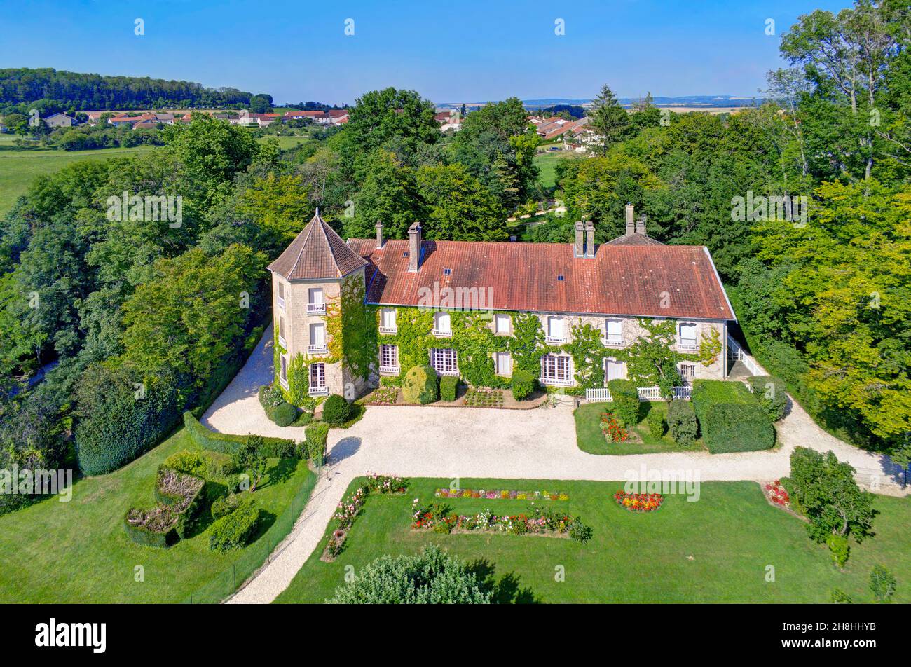 Frankreich, Haute-Marne, Colombey-les-deux-Eglises, La Boisserie, Haus von Charles de Gaulle (Luftaufnahme) Stockfoto