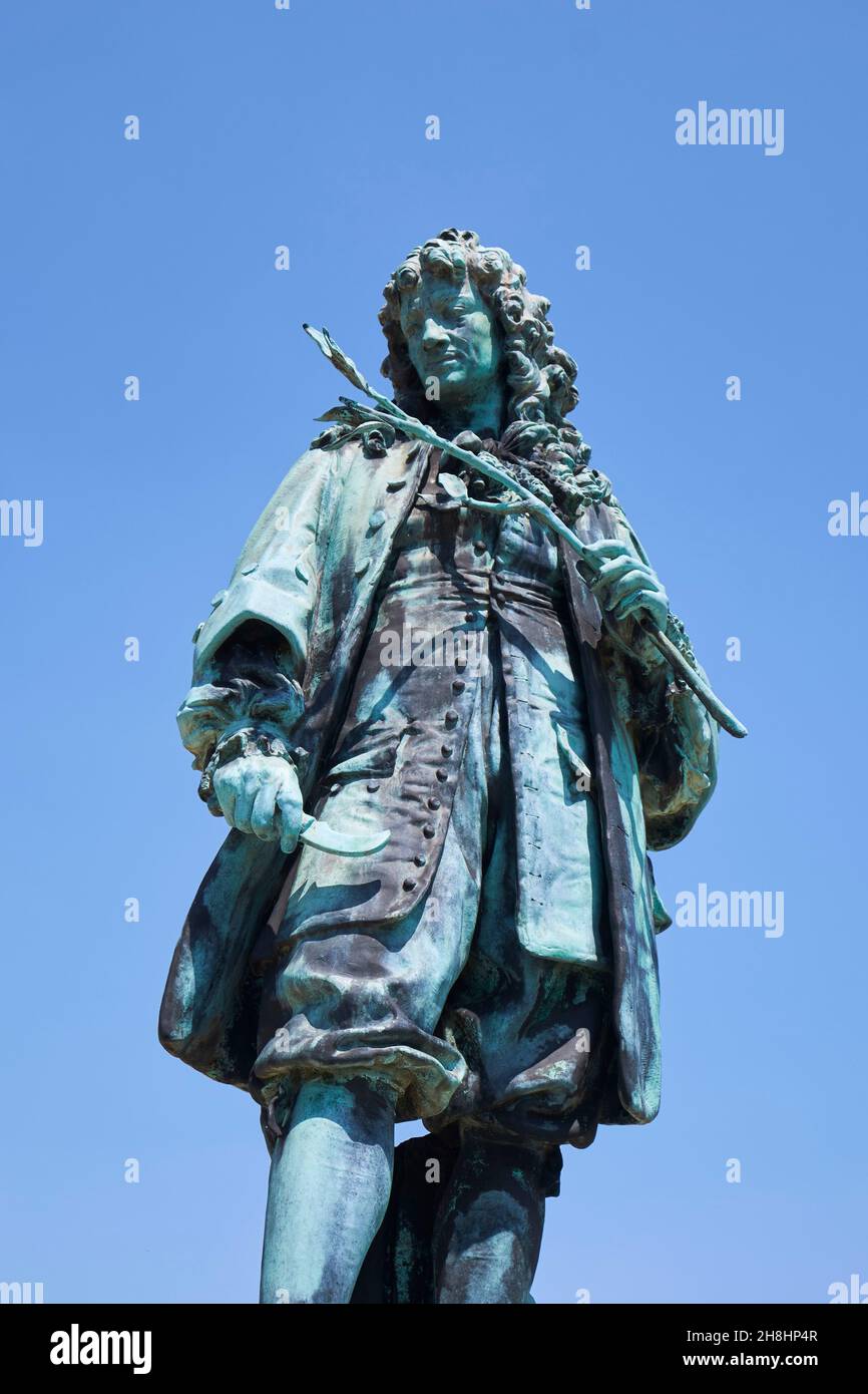Frankreich, Yvelines, Versailles, der King Kitchen Garden, Statue von Jean Baptiste de la Quintinie, Direktor der königlichen Gärten und Schöpfer des Gemüsegartens von Ludwig XIV. Im Jahr 1683 Stockfoto