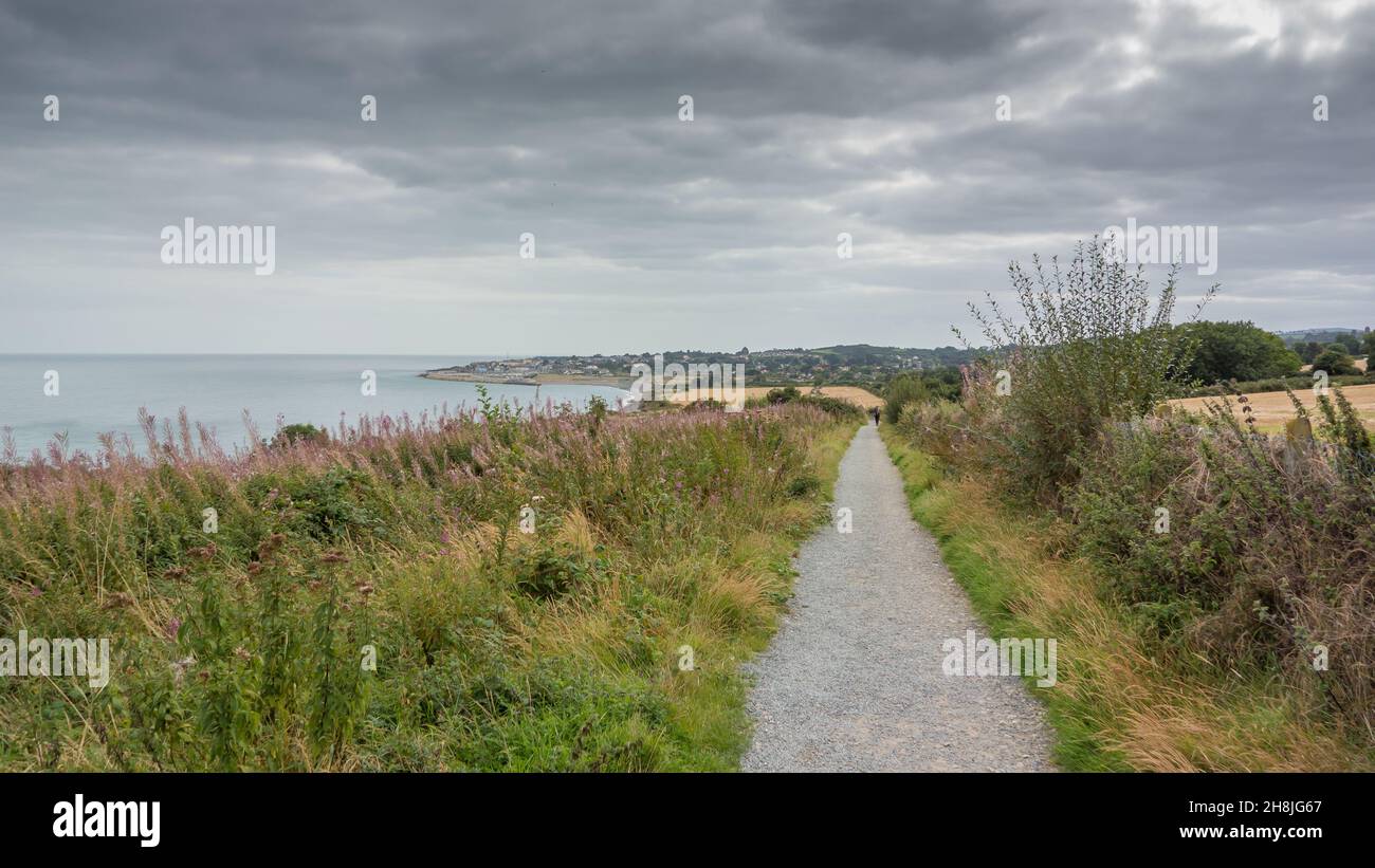 Wanderweg in der Nähe von Greystones, County Wicklow, Irland. Stockfoto