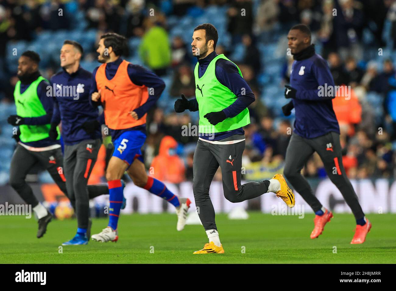 Luka Milivojevic #4 von Crystal Palace während der Aufwärmphase vor dem Spiel Stockfoto