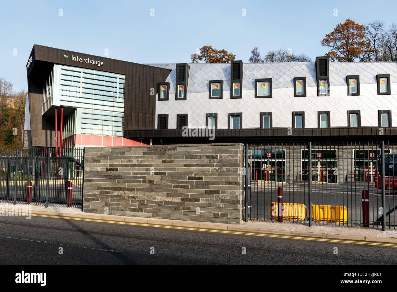 Der Galashiels Transport Interchange bildet den neuen Busbahnhof und Geschäftszentrum für Galashiels und ist ein Tor zu den Grenzen von der Bahn aus. Stockfoto