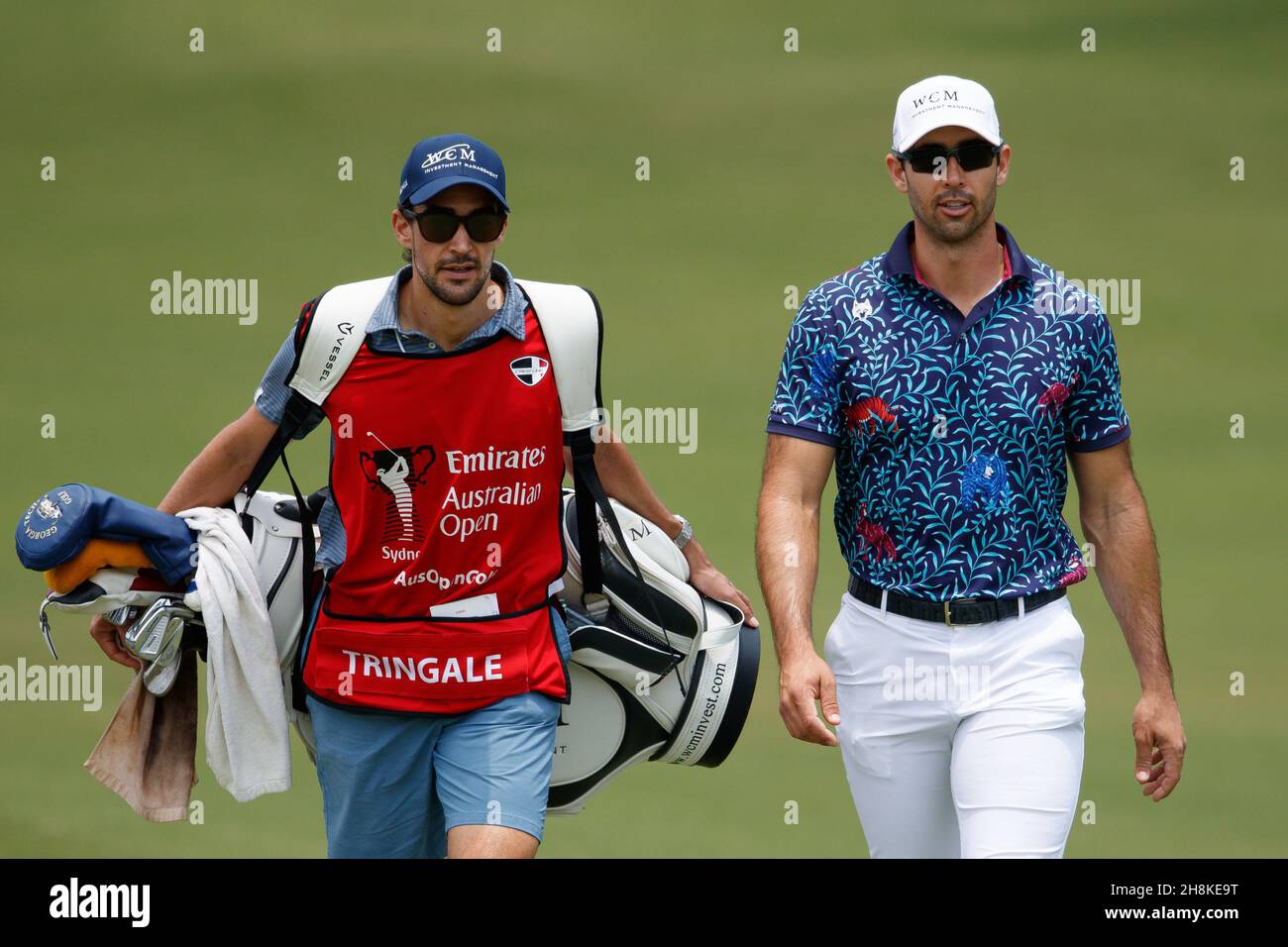 Cameron Tringale (USA) und sein Caddy Credit: Speed Media/Alamy Live News Stockfoto