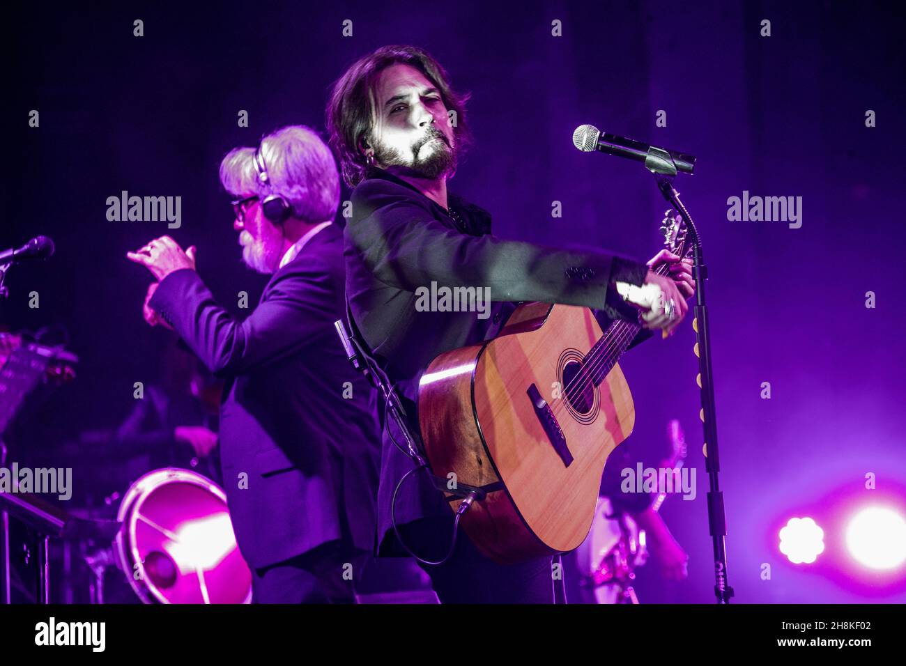 Mailand Italien 30. november 2021 Le Vibrazioni live im Teatro Nazionale © Roberto Finizio / Alamy Stockfoto