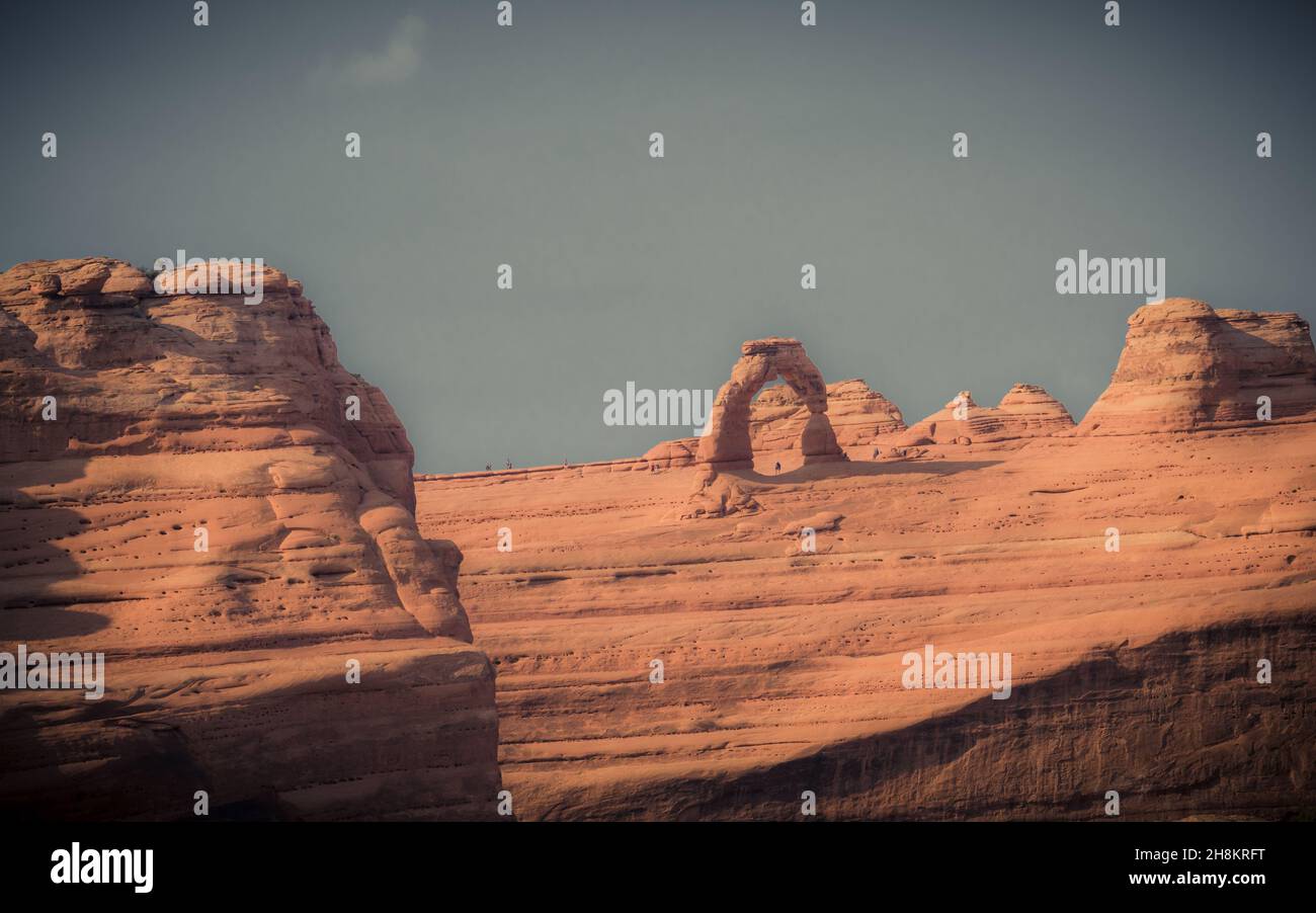 Malerischer Blick auf den berühmten Delicate Arch, Arches National Park, Utah, USA Stockfoto