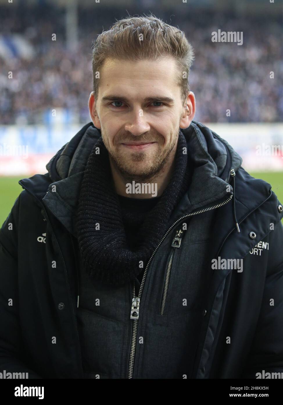 TV-Moderator Gari Paubandt vor dem Spiel 1. FC Magdeburg vs. SC Verl DFB Soccer 15th Matchday 3rd League Saison 2021-2022 am 07.11.2021 in MDCC-are Stockfoto