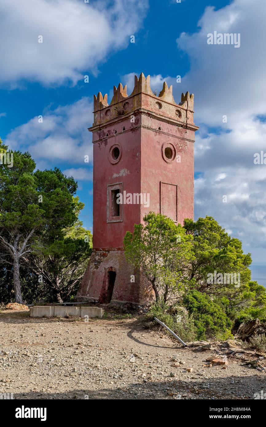 Der alte Garibaldi-Turm auf der Insel Gorgona, Italien Stockfoto