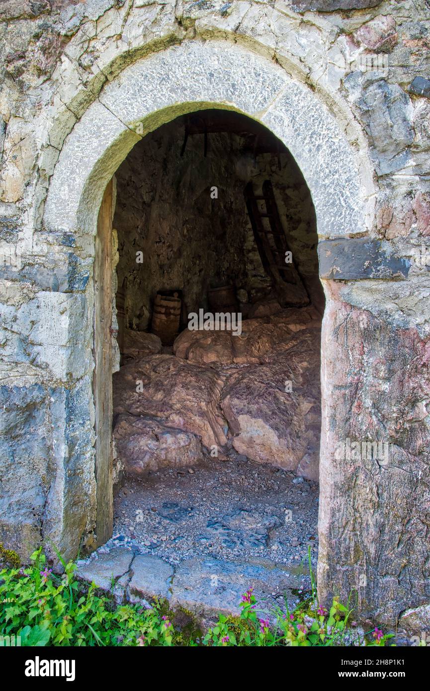 Innenansicht der Lock-in-Turm, Thethi Dorf Thethi Tal, Albanien Stockfoto