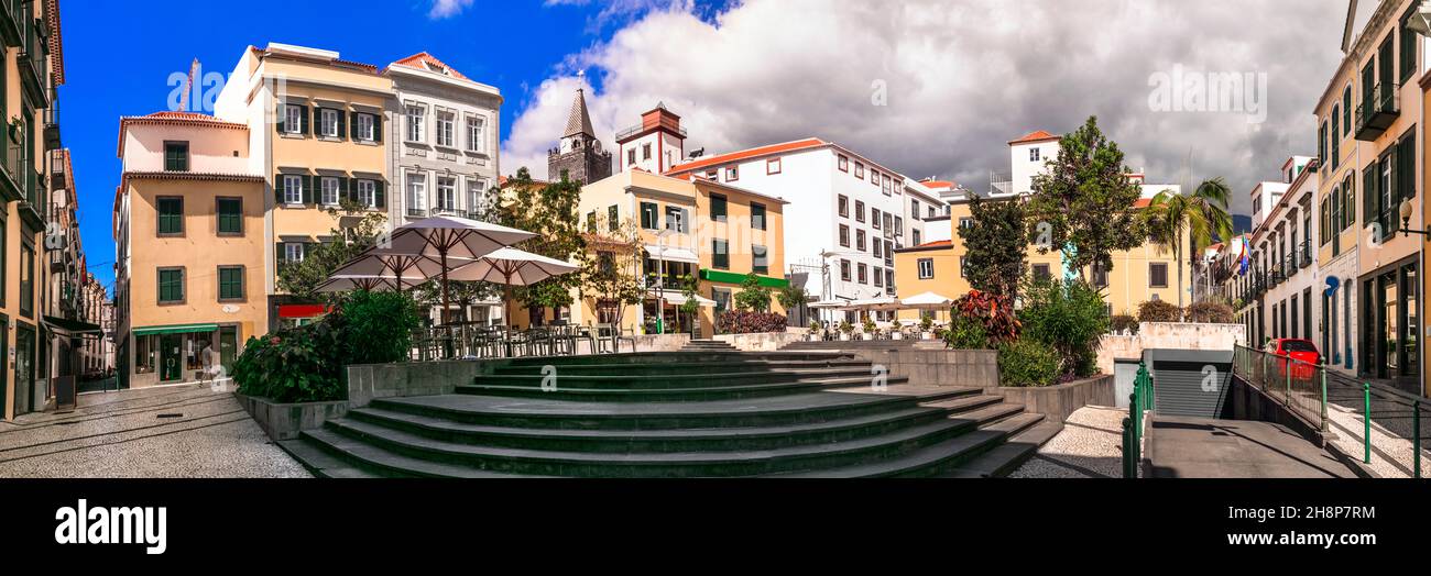 Funchal Stadt - gemütliche charmante Hauptstadt der Insel Madeira. Beliebte Touristenattraktion. Alte Straßen mit Bars und Restaurants. Portugal reisen und landmar Stockfoto