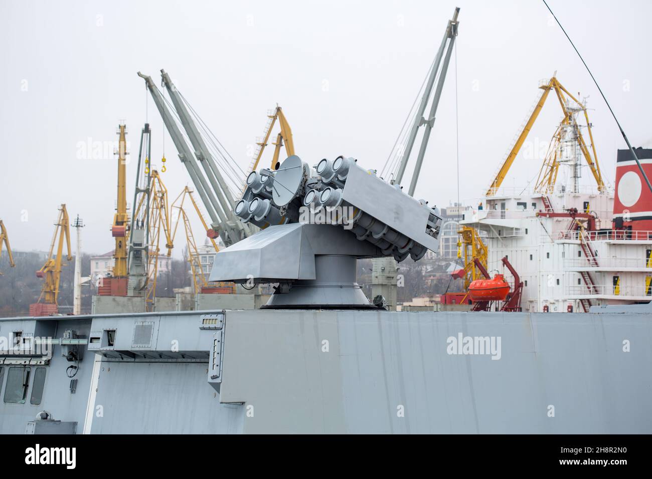 Kampfsysteme des Militärschiffs. Waffensysteme vom Typ Frigate La ...