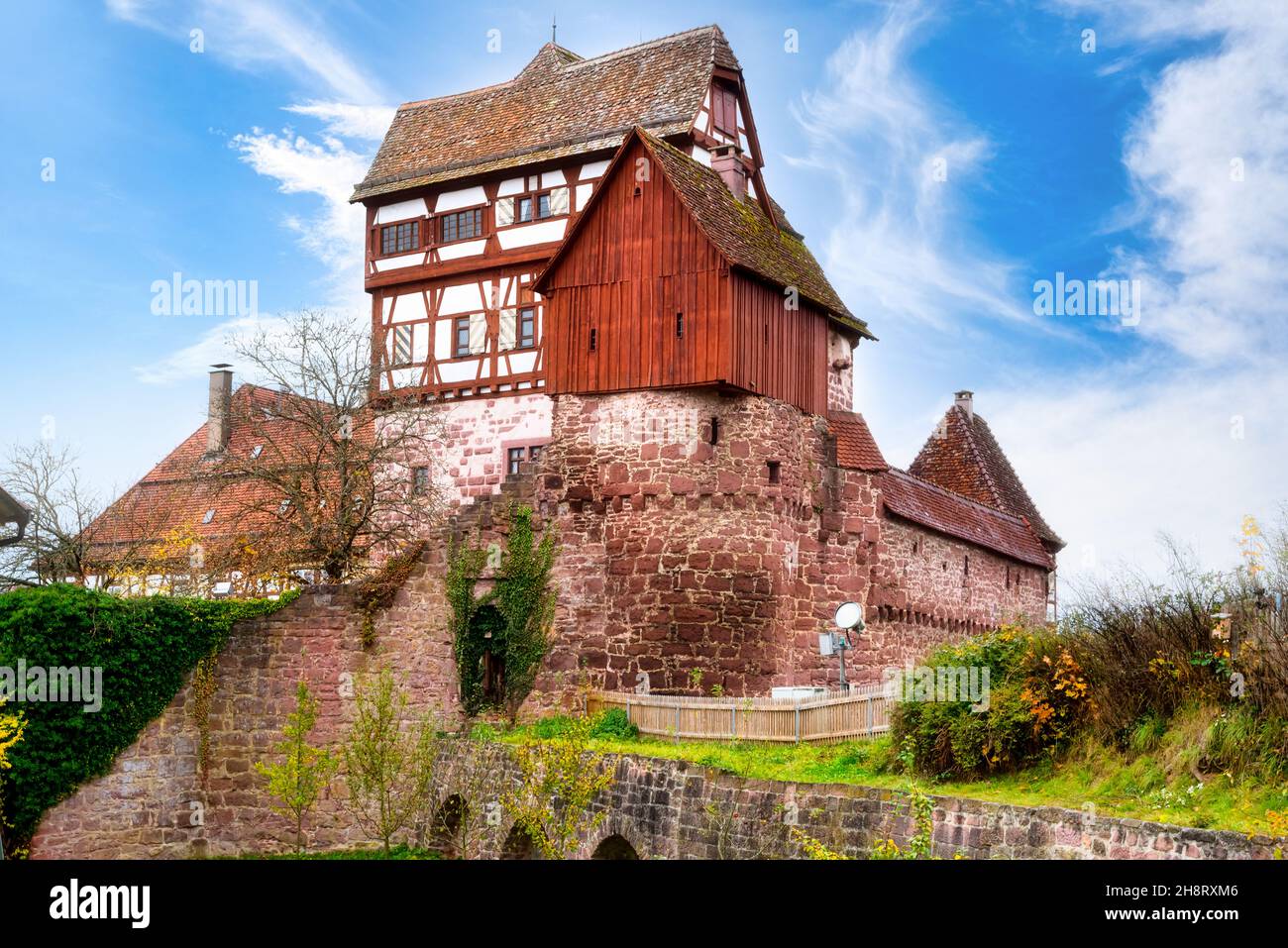 Altes Schloss auf dem Hügel von Altensteig im Schwarzwald, Deutschland Stockfoto