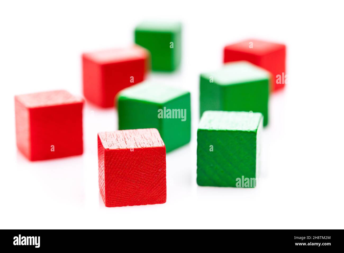 Rote und grüne Würfel Stockfoto