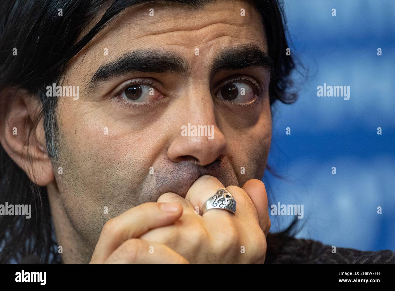 BERLIN, DEUTSCHLAND-Februar 09: Fatih Akin nimmt an der Pressekonferenz „The Golden Glove“ bei den Internationalen Filmfestspielen der Berlinale 69th Teil Stockfoto