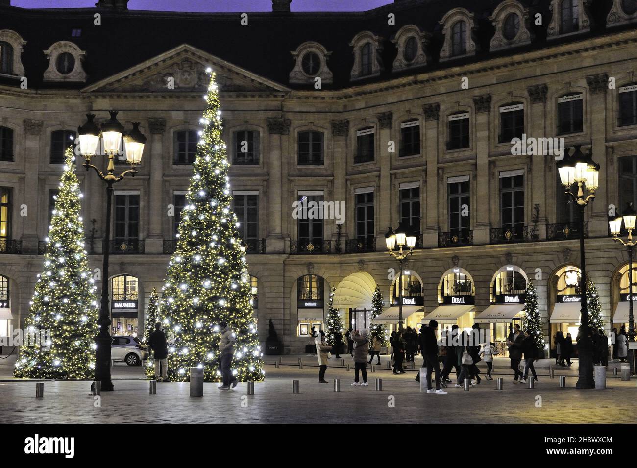 France, Paris (75) 1st Arrondissement, 2021 Weihnachtsbeleuchtungen, Place Vendome Stockfoto