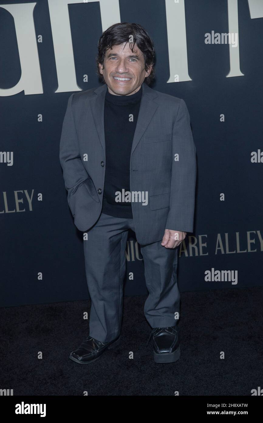 New York, Usa. 01st Dez 2021. Mark Povinelli nimmt an der „Nightmare Alley“-Weltpremiere in der Alice Tully Hall, Lincoln Center in New York City Teil. Kredit: SOPA Images Limited/Alamy Live Nachrichten Stockfoto