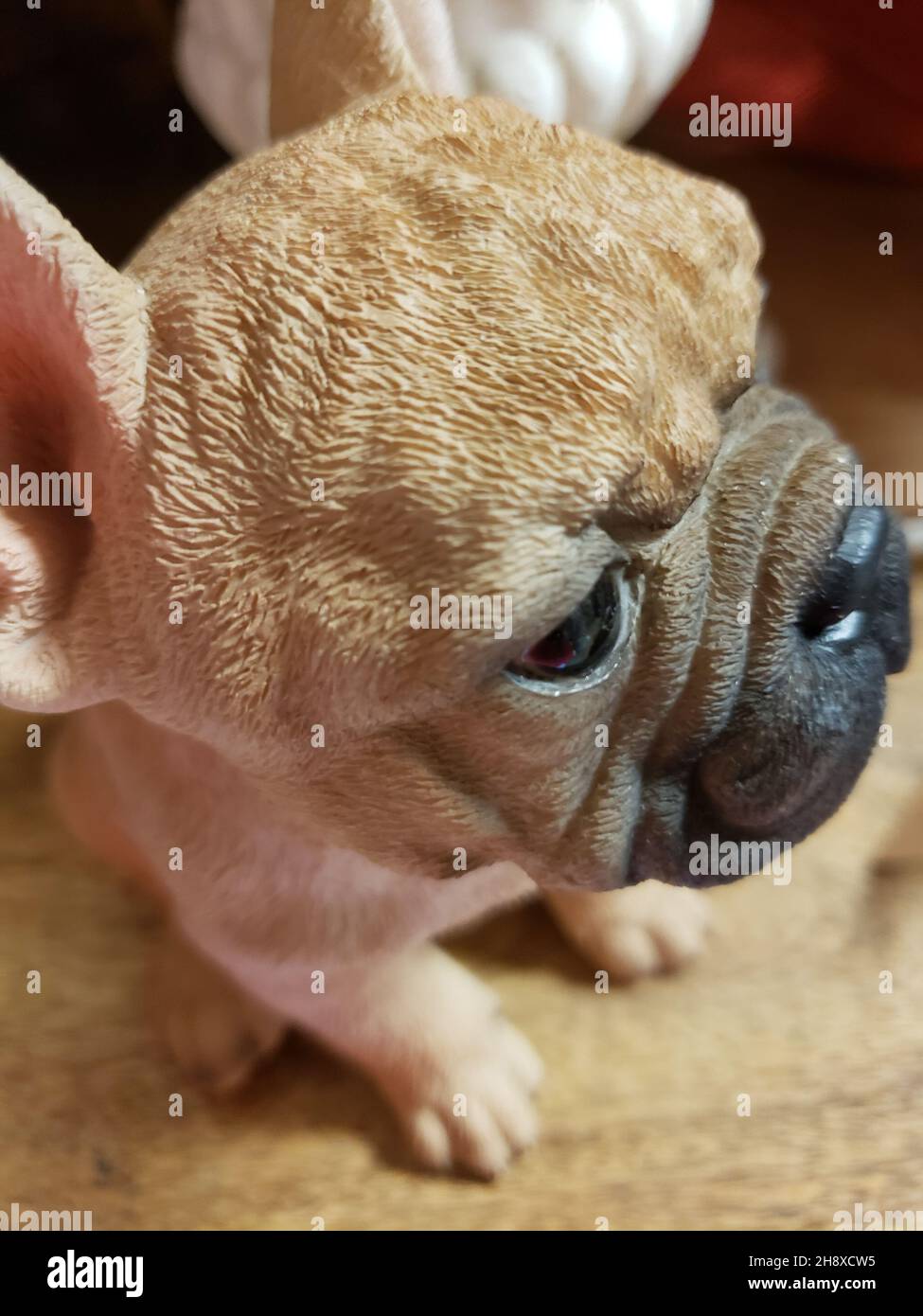 Nahaufnahme einer französischen Bulldog-Puppy-Statue Stockfoto