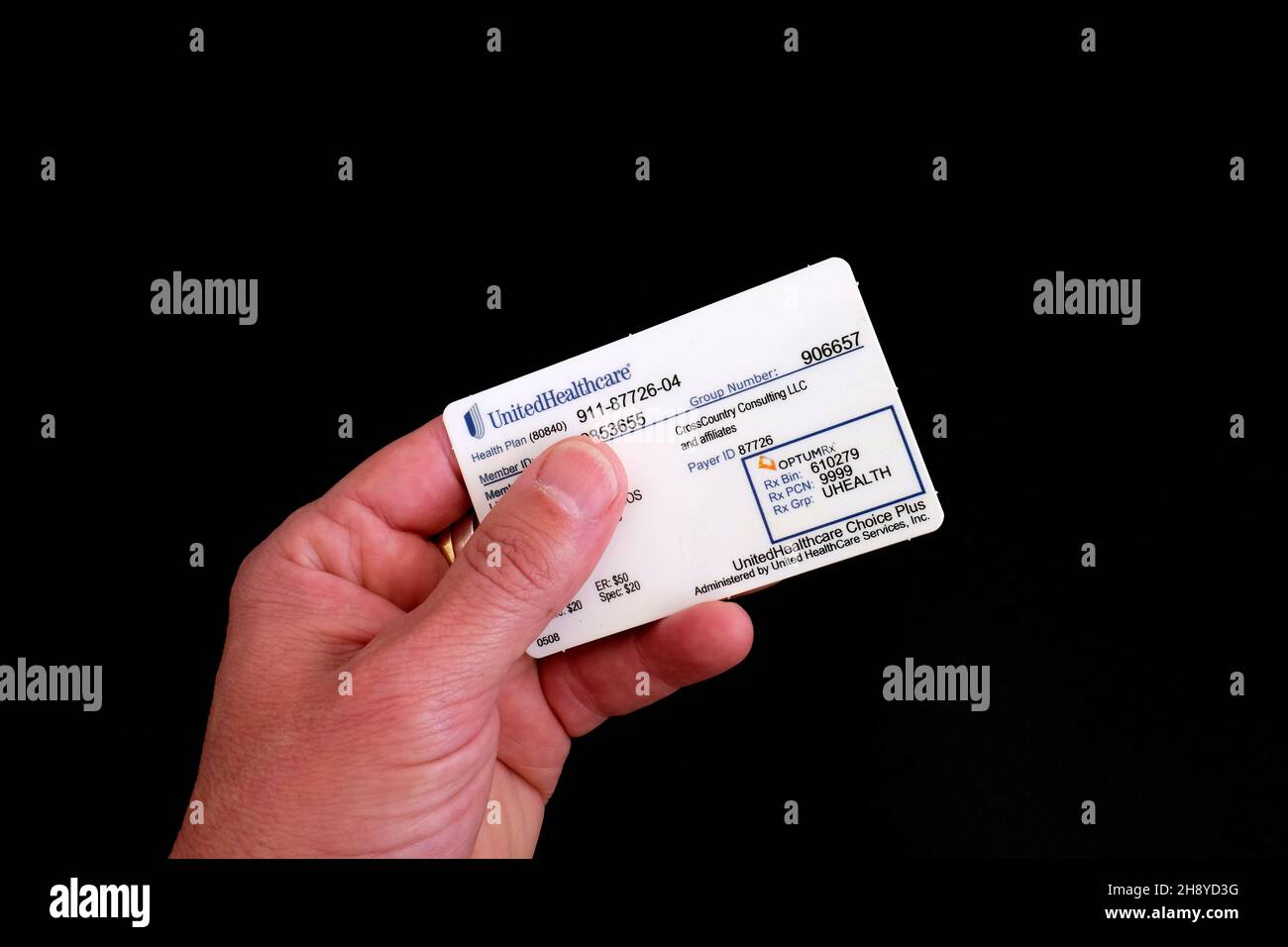 Die Krankenversicherungskarte des United Healthcare Providers wird als Deckungsnachweis für die Sicherung medizinischer Leistungen durch die Teilnehmer dieses Versicherungsplans verwendet. Stockfoto