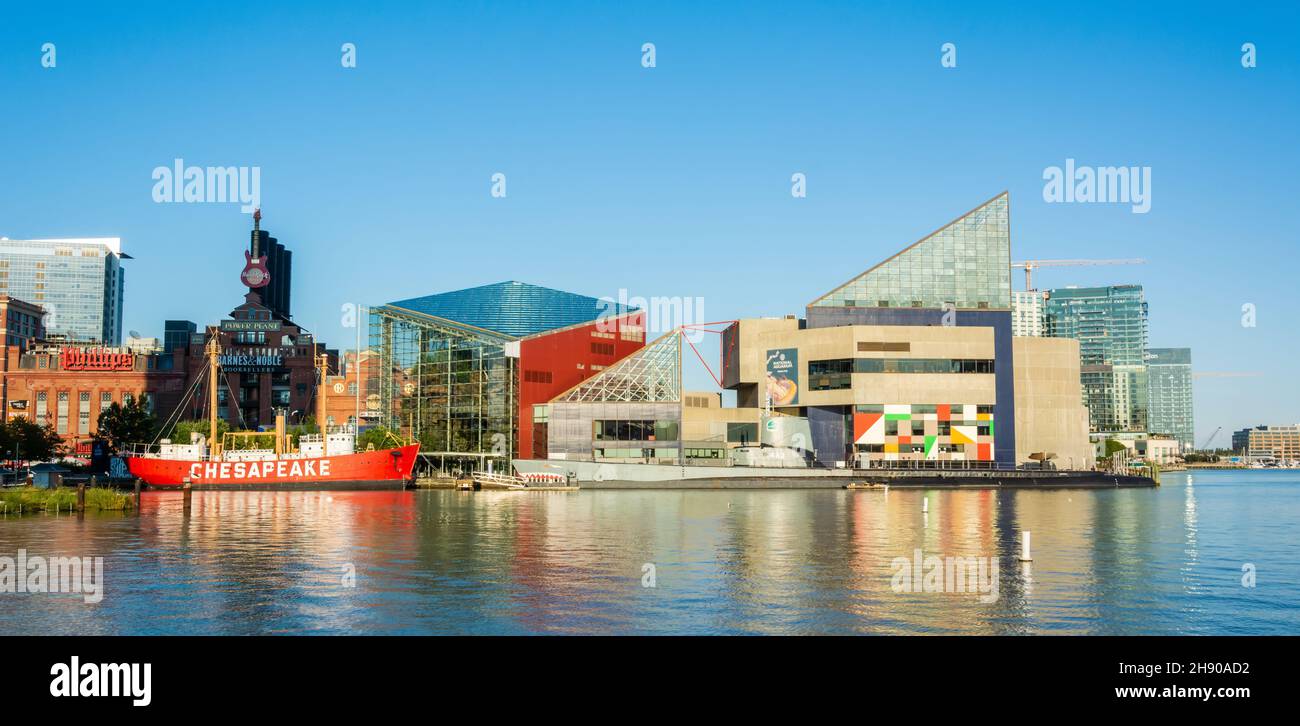 Baltimore, Maryland, Vereinigte Staaten von Amerika – 6. September 2016. Der Binnenhafen von Baltimore, MD, mit dem USCG Lightship, dem historischen Schiff von CHESPESAAKE, N Stockfoto