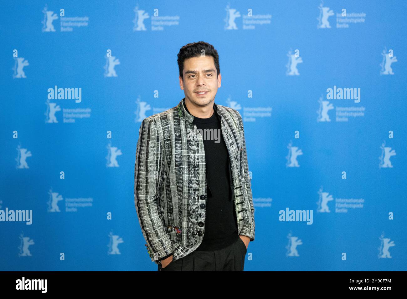 BERLIN, DEUTSCHLAND-Februar 08: Jayro Bustamante posiert bei der "Tremors" (Temblores)-Fotoschau während der Berlinale 69th Stockfoto