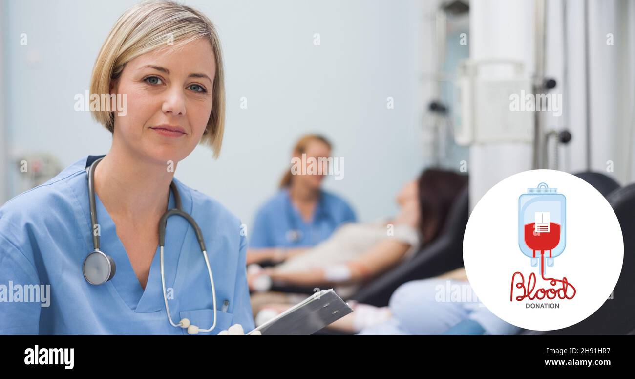 Porträt des Arztes gegen Spender und Krankenschwester durch Blutspendesymbol im Krankenhaus Stockfoto