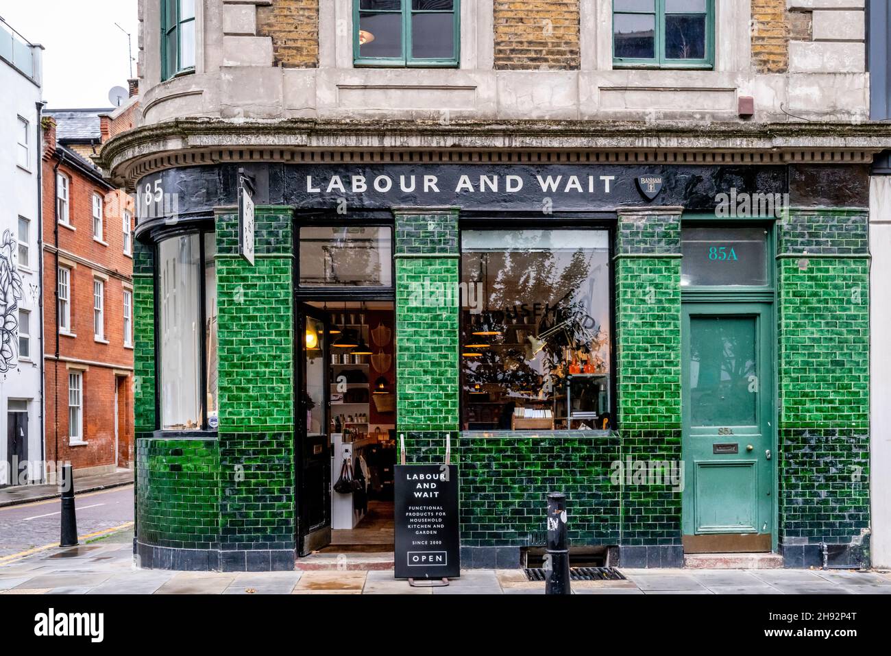 Labor and Wait Designer Homeware Store, Shoreditch, London, Großbritannien. Stockfoto Labor and Wait Designer Homeware Store, Shoreditch, London, Großbritannien. Stockfoto