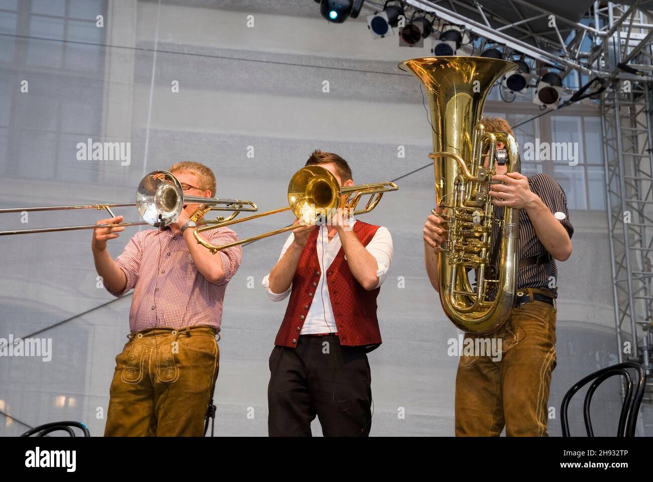 Wien, Österreich. 29.Mai 2010. Federspiel beim City Festival in Wien. Federspiel ist ein österreichisches Bläserensemble Stockfoto