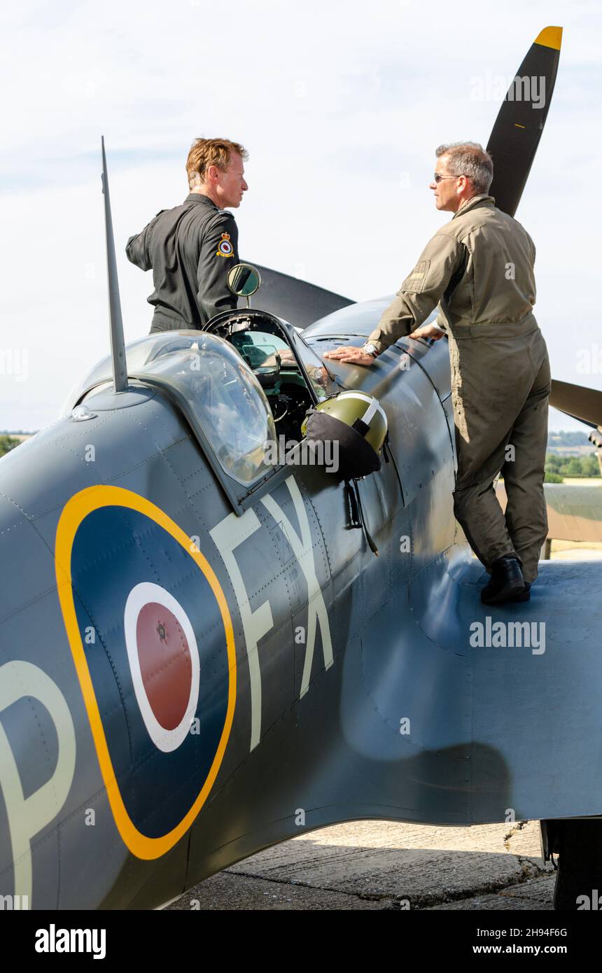 Deutsche Luftwaffe 2 Weltkrieg Piloten Kampfpiloten des zweiten weltkriegs raf -Fotos und -Bildmaterial in